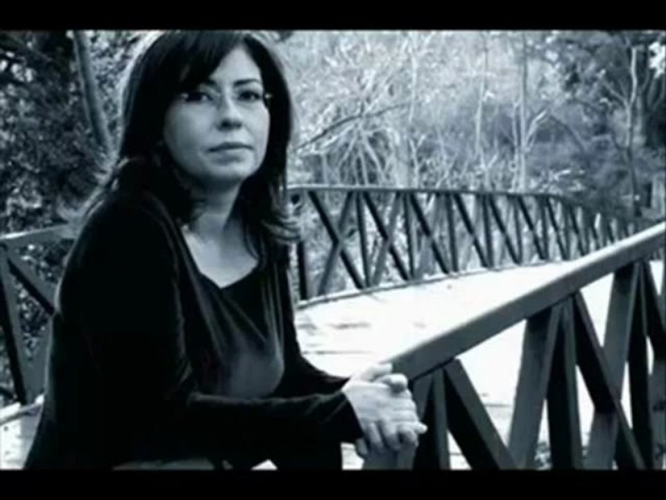 İlkay Akkaya - Bir Özlemin İzdüşümü