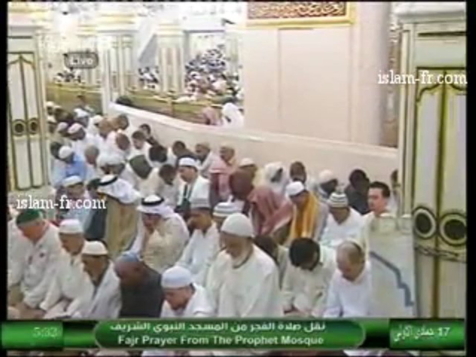 salat-al-fajr-20130329-madinah