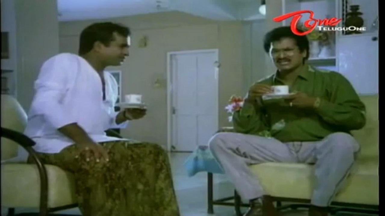 Hilarious Scene Between Rajendra Prasad - Brahmanandam