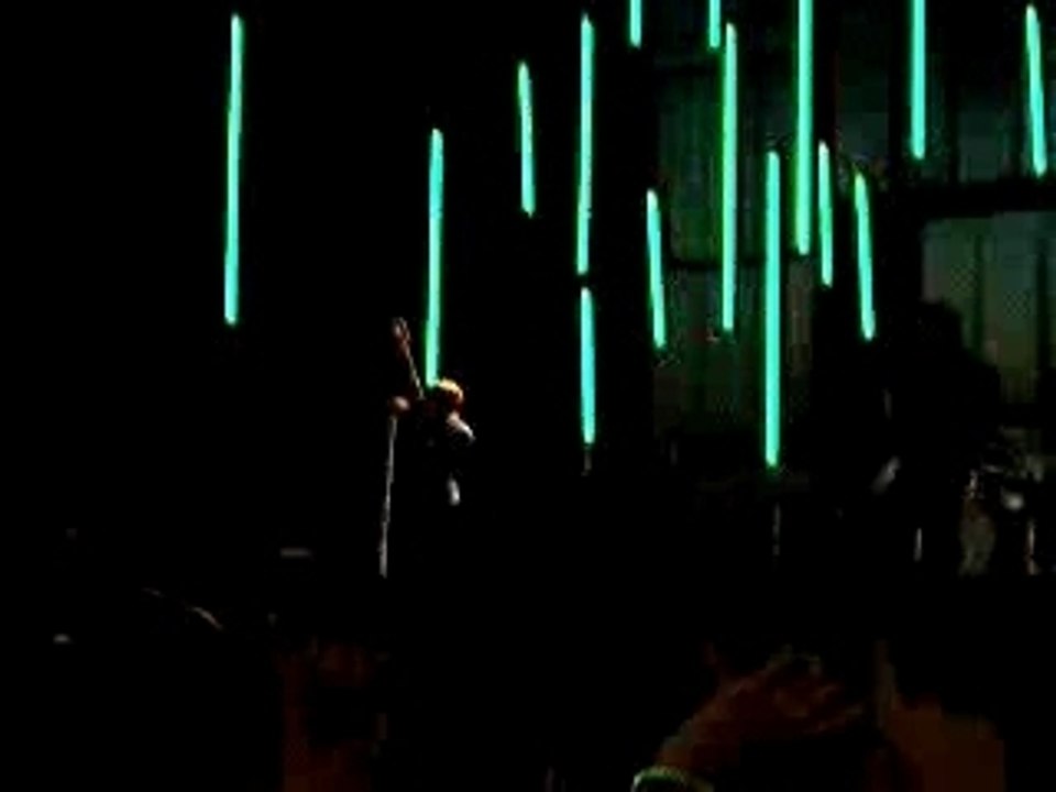 rem hyde park 2005 walk unafraid