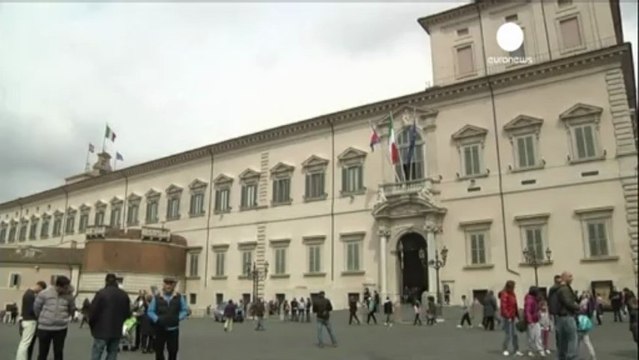 Italian president takes time out to solve political impasse