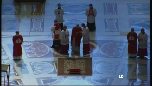 El Papa preside la Pasión de Cristo de Viernes Santo