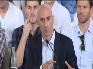 Los futbolistas convocan una huelga