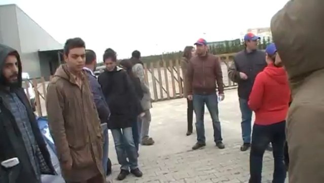 DİRENEN DOLUCA İŞÇİSİNE DESTEK ZİYARETİ