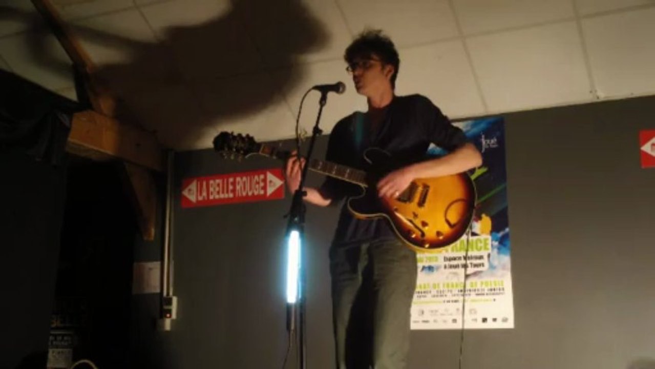 RADIO ELVIS à LA BELLE ROUGE (Victoria)