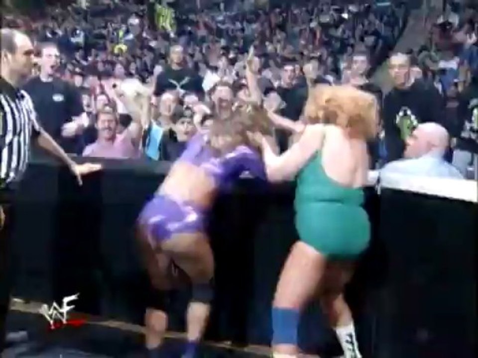 Ivory vs. The Fabulous Moolah