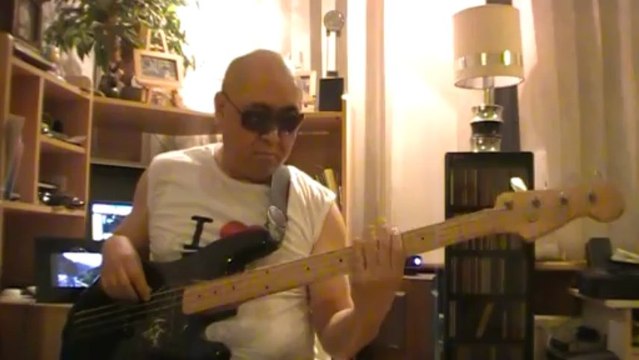 Vier nu feest want God is goed Opwekking 603 Gospel Funk bass cover Bob Roha