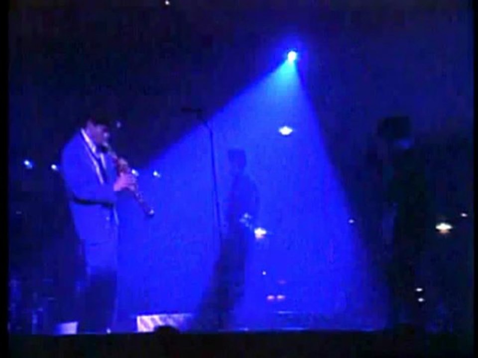 チェッカーズ　Blue Rain