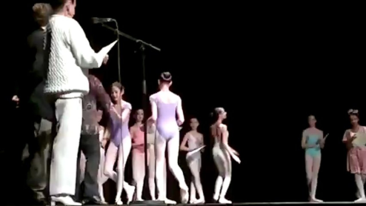 Variation Marine Couteux scène Française