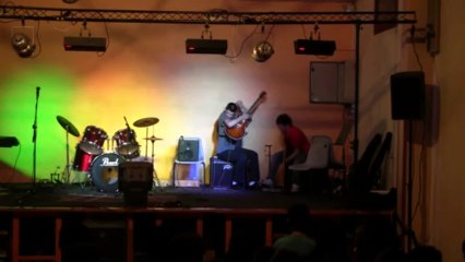 Impro guitare. Tom
