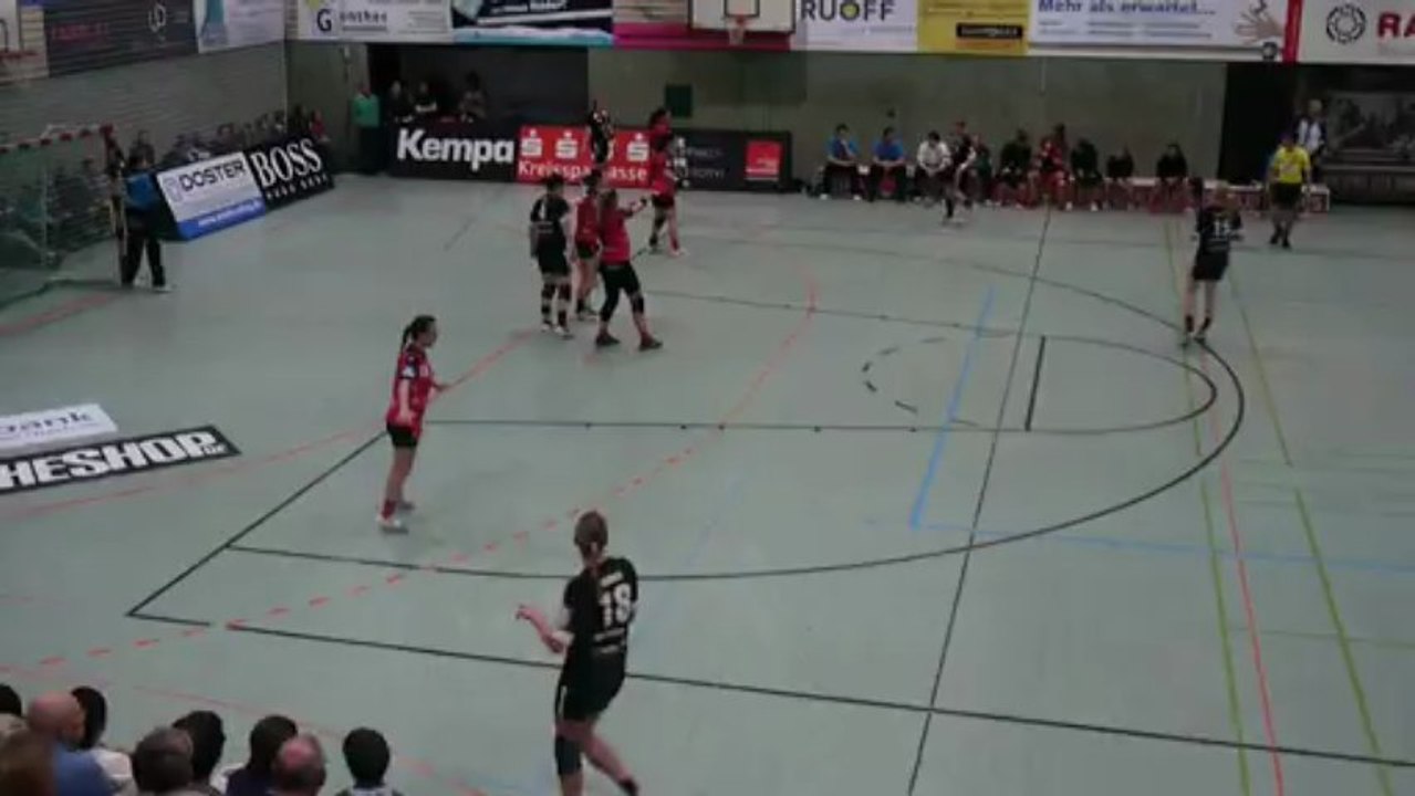 Arrêt Laura Glaser / TuS Metzingen - TSV Bayer 04 Lerverkusen / 22ème journée Bundesliga Handball Féminine