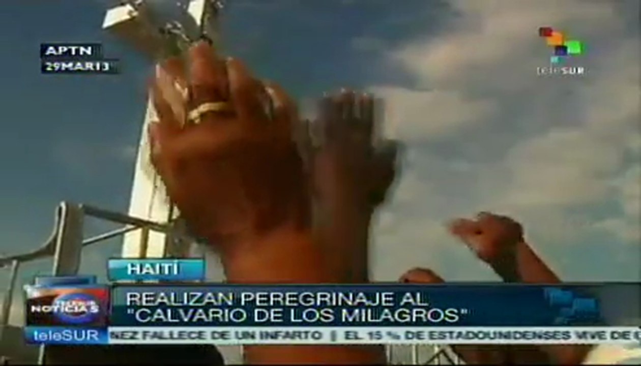 Miles de fieles celebraron el "Viernes Santo" en AL