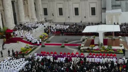 Pope prays for peace in Syria and Korea