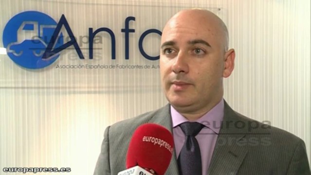 Las ventas de coches caen un 13,9% en marzo