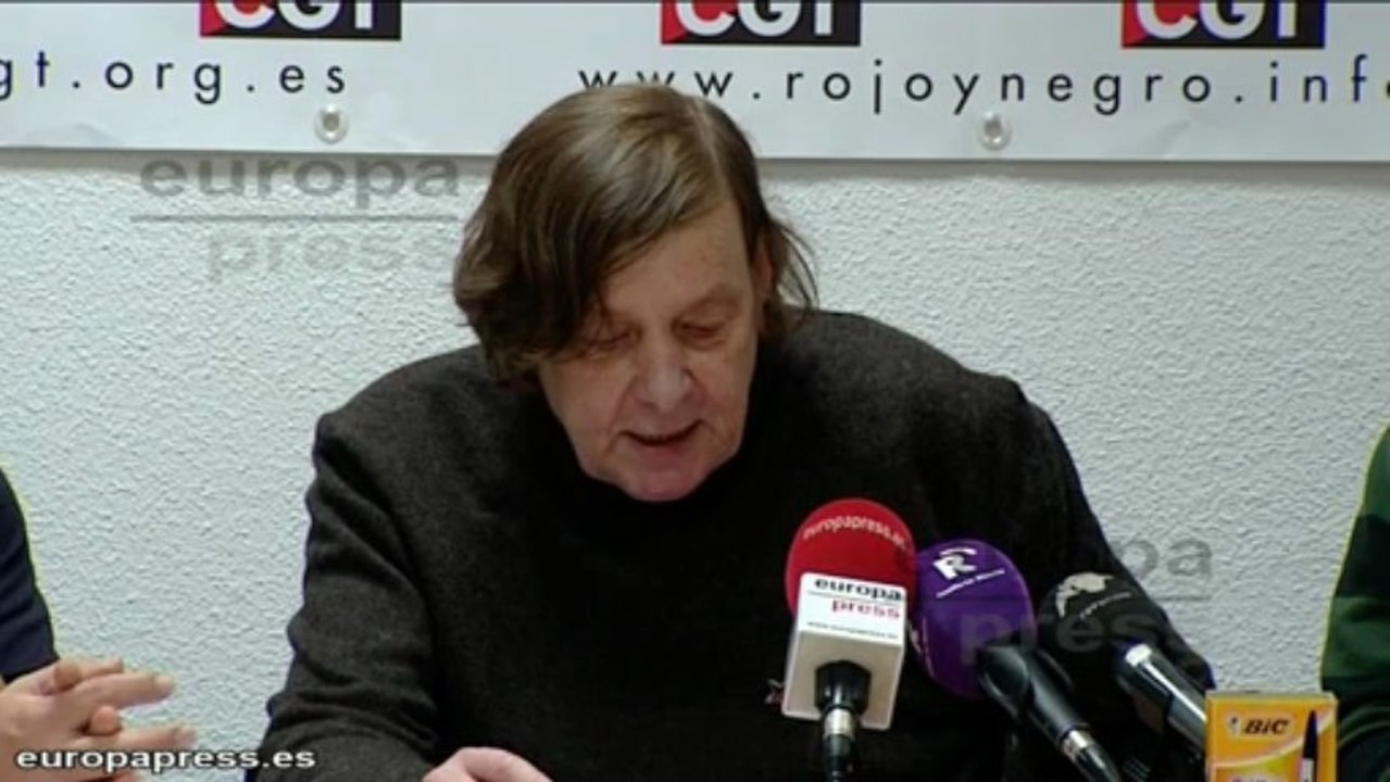 Salafranca juzga la "política errática" de Paradores