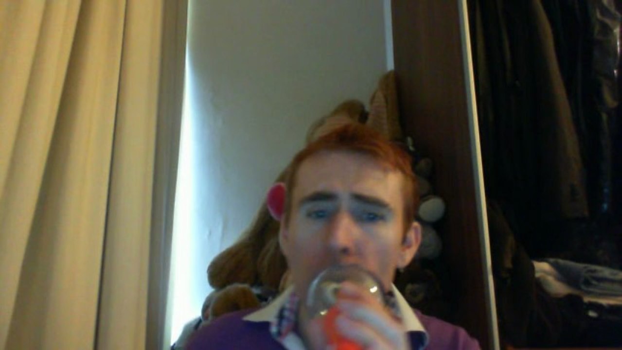 Wiwi égratigne "le roi de la route" des Nonnes Troppo