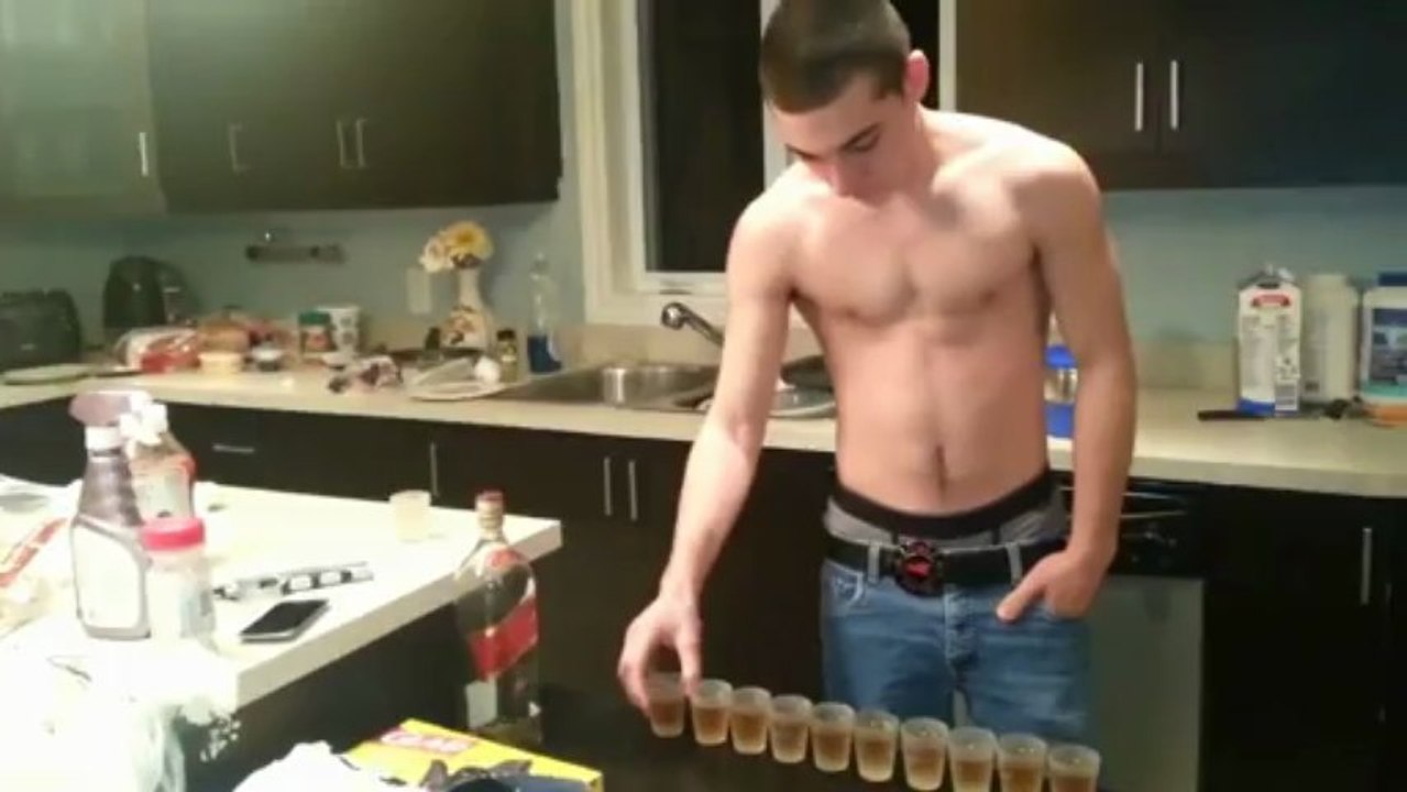 0.7 Red Labela na raz i poległ