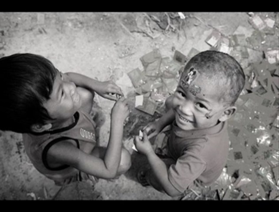 SELDA BAĞCAN - GÜN BİTER GÜLÜŞÜN KALIR BENDE