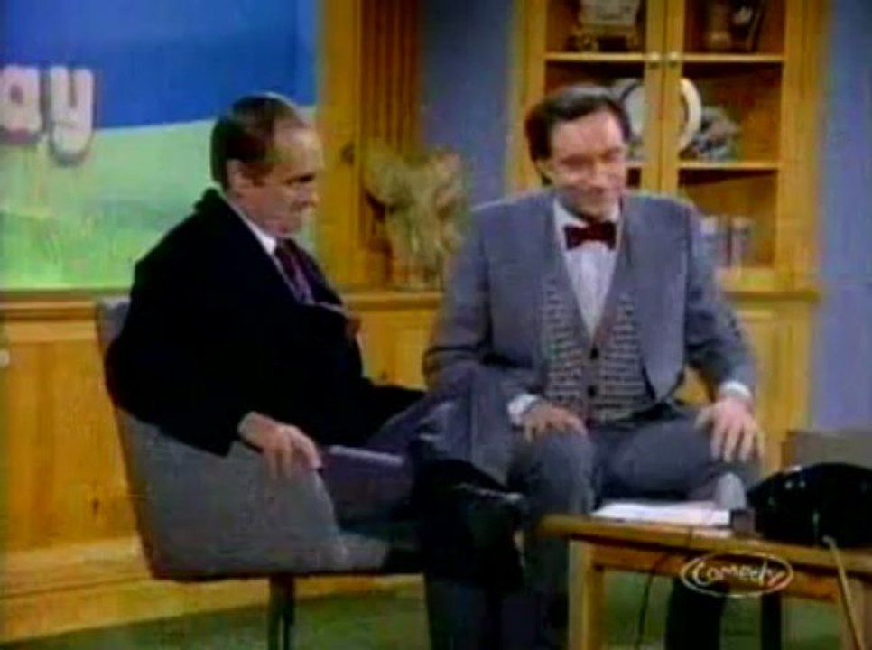 Newhart 109 "Dr. Jekyll and Mr. Loudon"