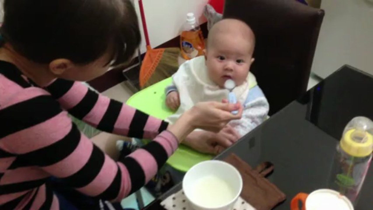 eating cauliflower