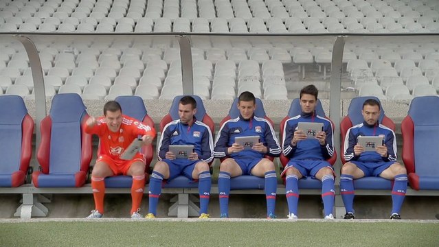 Défi entre les joueurs de l'Olympique Lyonnais - telefoot - tf1