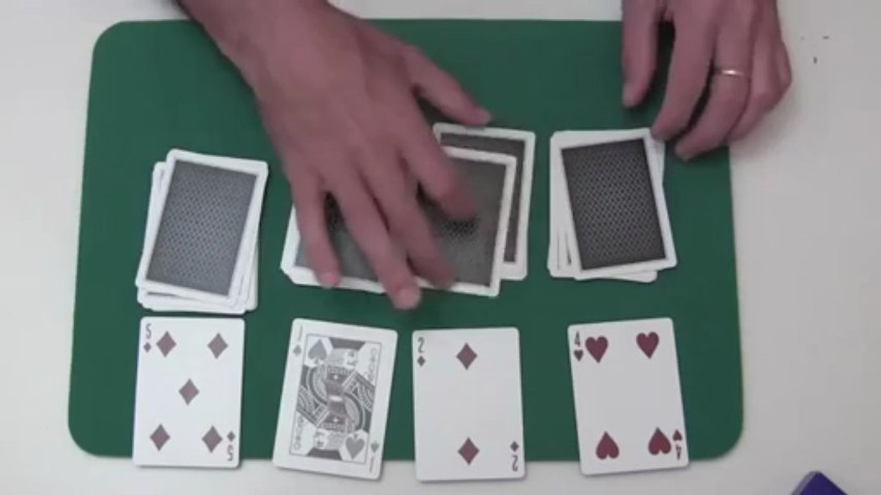 Truco de magia revelado - Aparición de 4 ases II