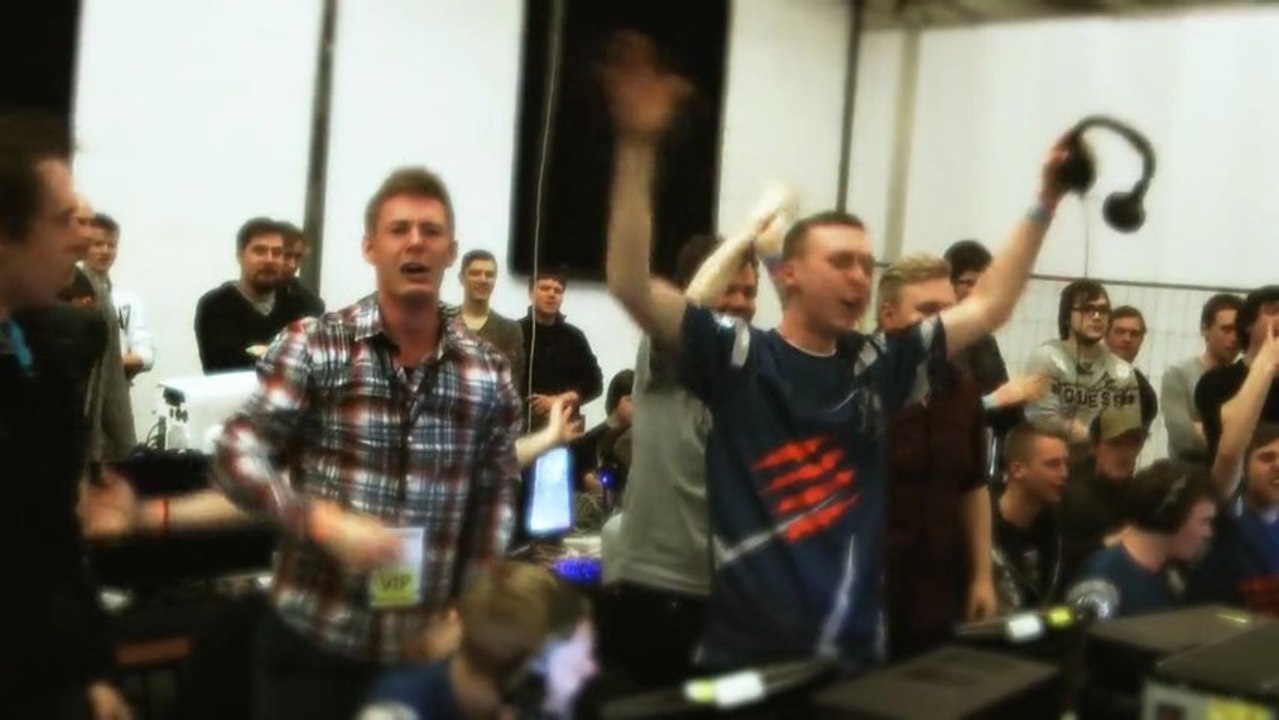 CPH 2013 : gla1ve vs VeryGames (1on3)