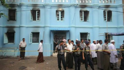 Fogo em escola muçulmana de Mianmar