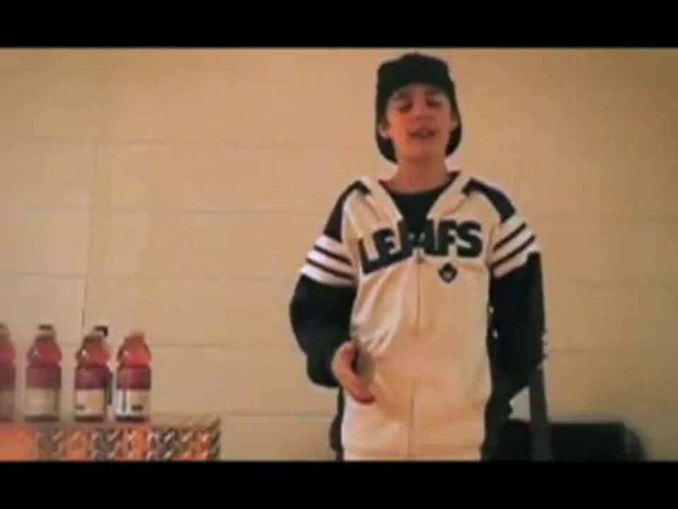 U Got it bad by Usher - Justin Bieber singing TO USHER