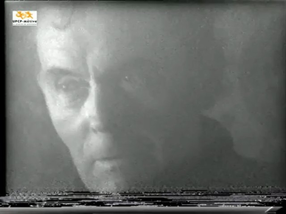 Airs de danses joués au violon et chantés par François Jobard et danseurs d'avant-deux à Saint-Martin-des-Tilleuls (85) en février 1978