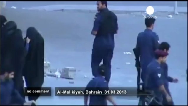 Bahrain police break up women's protest... - no comment