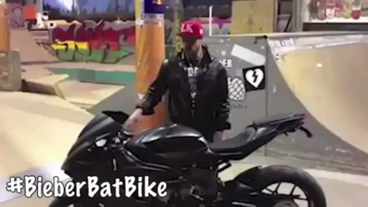 Justin Bieber Gets Costum Bike For Birthday from Father Jeremy Bieber