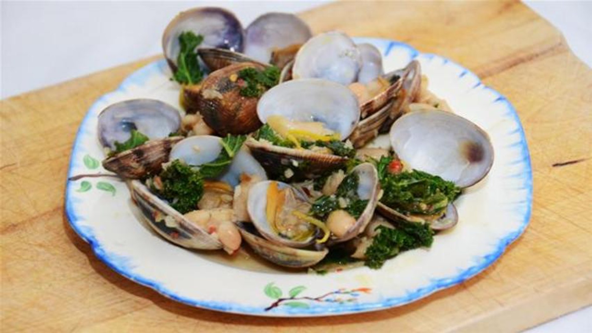 How To Make Spanish Style Clams