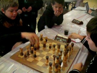Chess " Revers "  Boys playing  " Infinity Speed " . France Aubagne