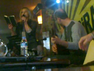 Aliye Budak-Aramayın başka yerde beni-M.Zengin Şiiri