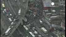 Bus fall in Rio kills seven