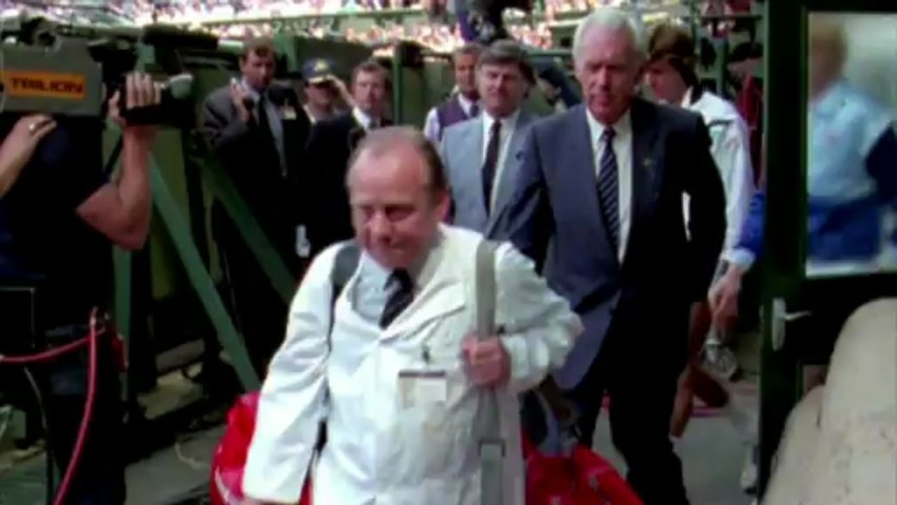 Sony and Wimbledon present tennis in 3D, feat. Sharapova