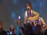 Justin Bieber - so sick - Stripped performance