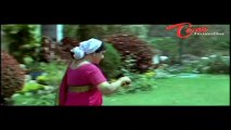 Hilarious Scene - Naveen Shock To Women In Home
