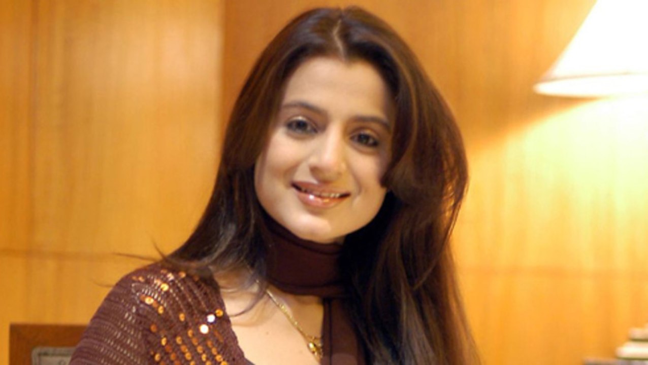 My Good Time Is Back - Ameesha Patel