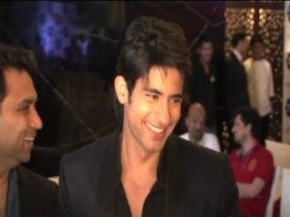 Hussain makes it to the big screen