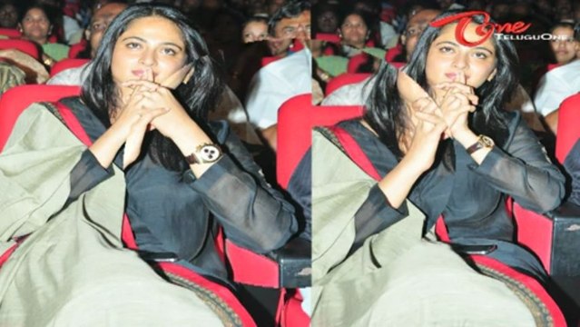 Anushka Stills in Greeku Veerudu Audio Function