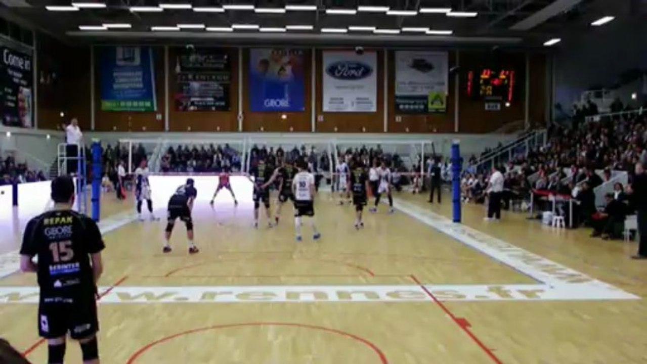 03/04/13 : Rennes Volley - Tours Volley : Point Spectaculaire