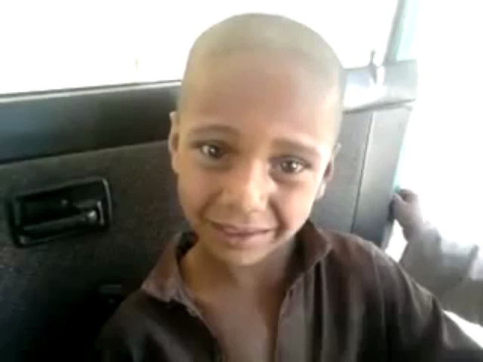 Poor Boy with Awesome Singing Voice ( Homeless Singer ) - YouTube