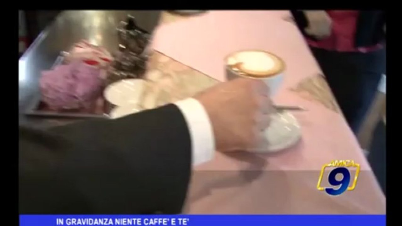 In gravidanza niente caffè e tè