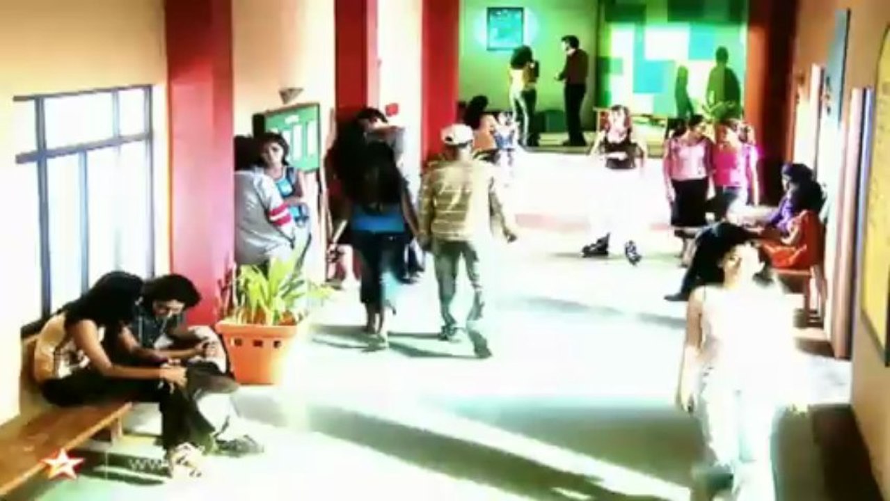 Love Station (Ashi-Yuvi) (HD)