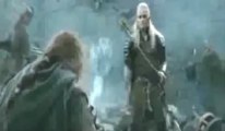 Legolas kills Gimli