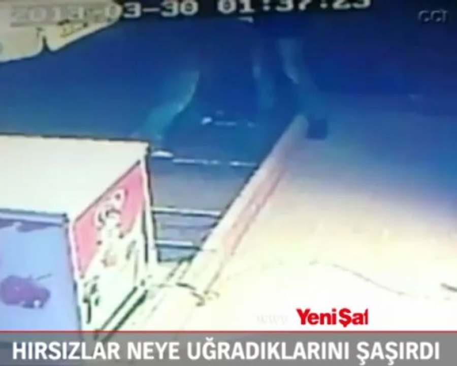Hırsızlar neye uğradıklarını şaşırdı