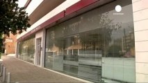 Los bancos chipriotas cierran sus puertas en señal de...