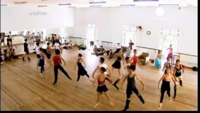 Cuban ballet in a spin after dancers defect